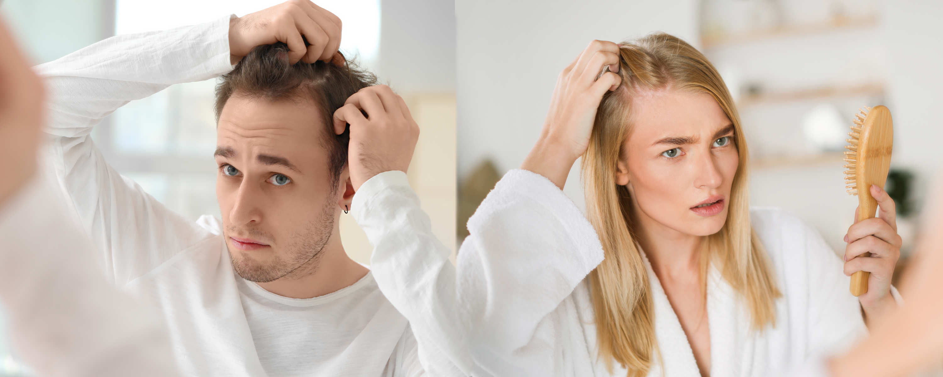 Frau und Mann blicken nach einem Bad in einen Spiegel. Frau hält mit einer Hand einen Kamm und mit der zweiten sucht Sie nach lichten Stellen zwischen den Haaren auf dem Kopf. Beide leidet an Haarverlust und bedürfen einer Behandlung gegen Haarausfall.